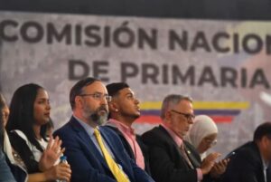 Comisión Nacional de Primaria anunció nulidad de votos a favor de Henrique Capriles o Roberto Enríquez