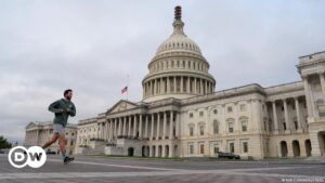 Congreso EEUU aún acéfalo por desacuerdo entre republicanos – DW – 12/10/2023