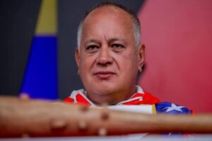 Diosdado Cabello se burla de un apodo que le puso una "hater": "mal** bebé gerber"
