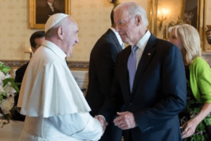 El papa habló con Joe Biden sobre la guerra en Israel