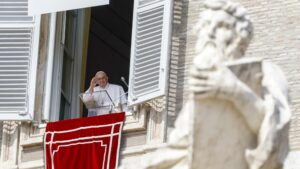 El papa lamenta la situación en Gaza y los bombardeos