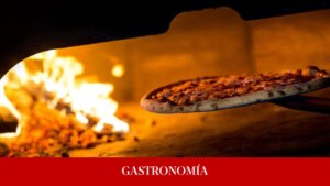 El restaurante de un influencer donde comer pizza de torreznos de Soria o de oreja a la plancha