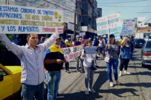 En Barquisimeto protestan hastiados de los constantes apagones que pueden durar hasta ocho horas al día (+Video)