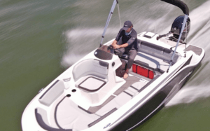 En VIDEO: Guardia Costera de EEUU busca rastro del monstruo de Maine, quien habría huido en bote