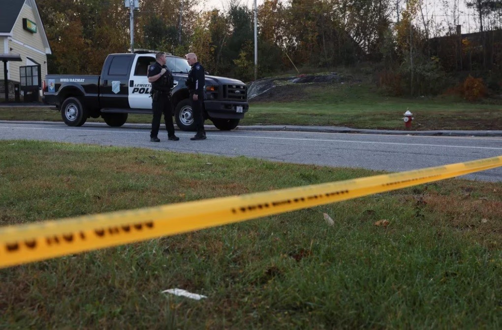 Familia del atacante de Maine había alertado a la policía sobre conducta del pistolero hace cinco meses - AlbertoNews