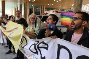 Grupos LGBTI piden al CNE respuestas sobre cambio de nombre