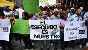 Gutérrez pide respetar derechos electorales; sigue huelga de hambre en Ramo Verde, y más