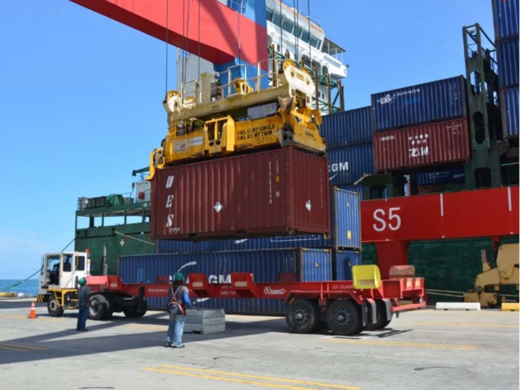 "Intercambio comercial Venezuela-EEUU subió a $2.600 millones en un semestre"
