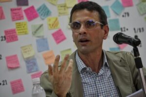 Juan Pablo Guanipa y Carlos Ocariz respetan la decisión de Capriles de renunciar a la primaria del #22Oct
