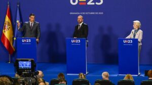 La UE aprueba la Declaración de Granada sin incluir la migración por Polonia y Hungría