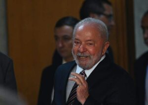 Lula insta a promover una "intervención humanitaria internacional" en Oriente Medio - AlbertoNews