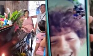 Madre que lloraba a su hijo en funeral recibiÃ³ una videollamada del supuesto muerto