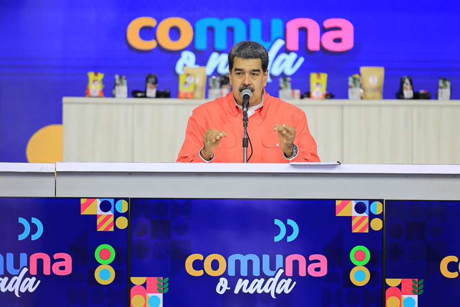 Maduro aprobó más de 300 millones para circuitos económicos
