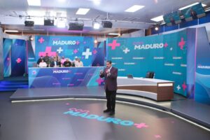 Maduro pretendió vincular sin pruebas a Guaidó, Smolansky, Vecchio y López con una "red de coyotes"
