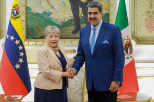 Maduro viajará a México para participar en cumbre migratoria convocada por López Obrador