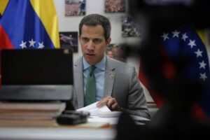 "María Corina no está sola", le recordó Guaidó a Maduro, que pretende manchar la Primaria