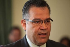 Márquez aclaró que oposición no está obligada por ninguna ley a usar el CNE para la Primaria