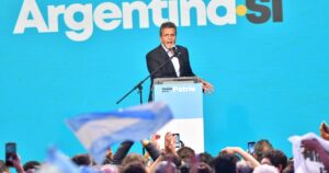 Massa promete convocar a un Gobierno de unidad si conquista la Presidencia de Argentina