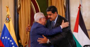 Nicolás Maduro reafirma a Mahmud Abás el "apoyo incondicional" de Venezuela a Palestina