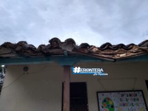 “Nuestra escuela se está cayendo a pedazos”: representantes de El Recreo