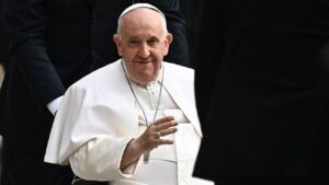 Papa Francisco defiende sacramentos a divorciados vueltos a casar, incluso sin continencia sexual - AlbertoNews