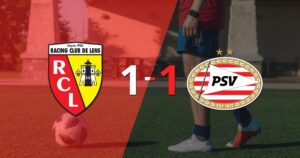 Reparto de puntos en el empate a uno entre Lens y PSV