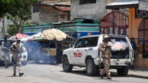 La ONU autoriza misión de seguridad para hacer frente a las pandillas en Haití