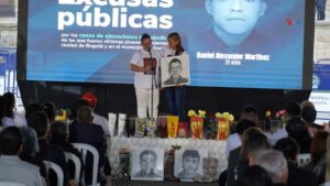Por primera vez gobierno colombiano pide perdón por ejecuciones ilegales conocidas como “falsos positivos” 