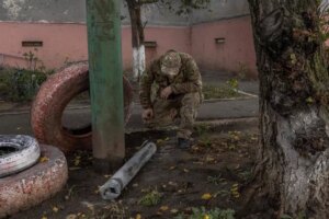 Rusia divide sus esfuerzos entre el este y el sur para intentar frenar el avance ucraniano