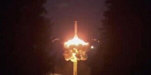 Rusia ensaya con misiles balísticos para preparar a sus tropas ante un «ataque nuclear masivo»