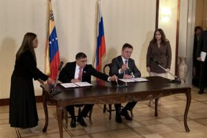 Rusia y Venezuela firman 16 acuerdos de cooperación en energía, turismo y transporte