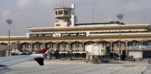 Siria denuncia ataques israelíes simultáneos contra dos de sus aeropuertos