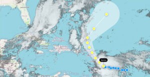 Tammy se convirtió en huracán y amenaza a las Islas Sotavento