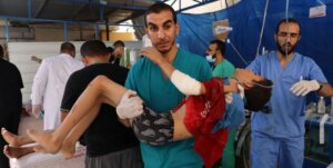 Un cirujano de Médicos Sin Fronteras en Gaza denuncia que tienen que amputar el pie a un niño sin apenas anestesia