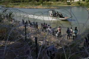 Venezolanos superan a mexicanos: 55 mil han sido arrestados en la frontera sur de EE .UU.