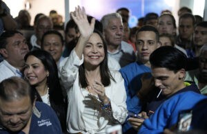 Venezuela: Abrumadora victoria de Mara Corina Machado, con el 93% de los votos, pese a la inhabilitacin impuesta por Maduro