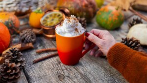 aprende a hacer el Pumpkin Spice Latte en 15 minutos
