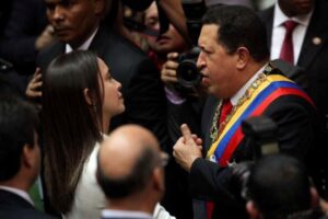 el día que Hugo Chávez retó a María Corina a ganar en unas primarias