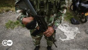 pobladores retienen a soldados en Guaviare – DW – 22/10/2023