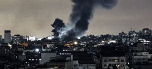 Proveedores de armas a Israel y Hamás deberían ser acusados de crímenes de guerra. ¿Lo serán?