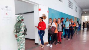 Alcaldesa Carmen Meléndez informó que habilitaron 56 centros en Caracas