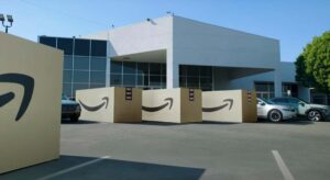 Amazon anuncia que en 2024 se podrán comprar coches desde su plataforma