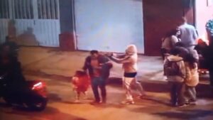 Asesinado a quemarropa un padre que recogía dulces con su hija de tres años en Colombia