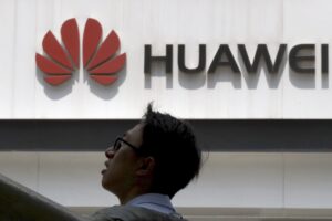 Bruselas insta a restringir a Huawei y ZTE de las redes 5G en la UE