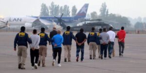 Chile ampliará medidas para agilizar expulsión de migrantes irregulares
