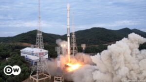 Corea del Norte pone en órbita satelite militar espía – DW – 21/11/2023