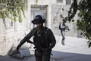 Detenidos más de 60 palestinos por el Ejército de Israel en Cisjordania, entre ellos la activista Ahed Tamimi