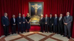 El Cristo de Dalí vuelve al Museo de Figueres para oponer cultura a la convulsión actual