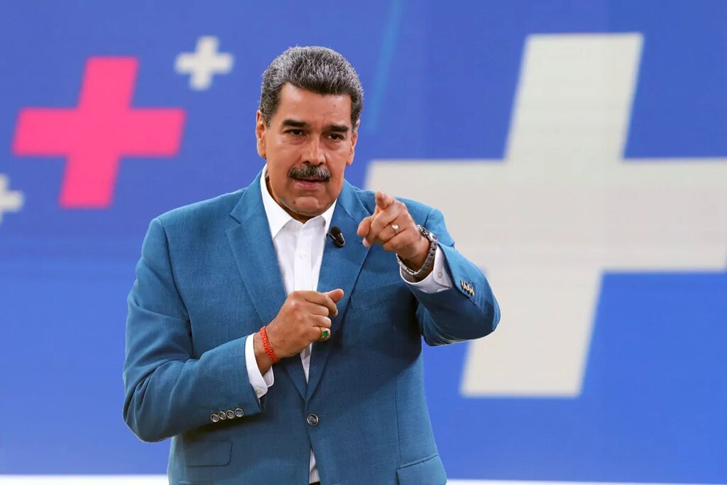 El gobierno de Maduro denuncia el "secuestro" por Perú del avión donde viaja la selección de fútbol de Venezuela