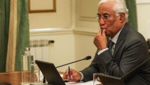 El juez rebaja el caso de corrupción en Portugal que provocó la dimisión del primer ministro